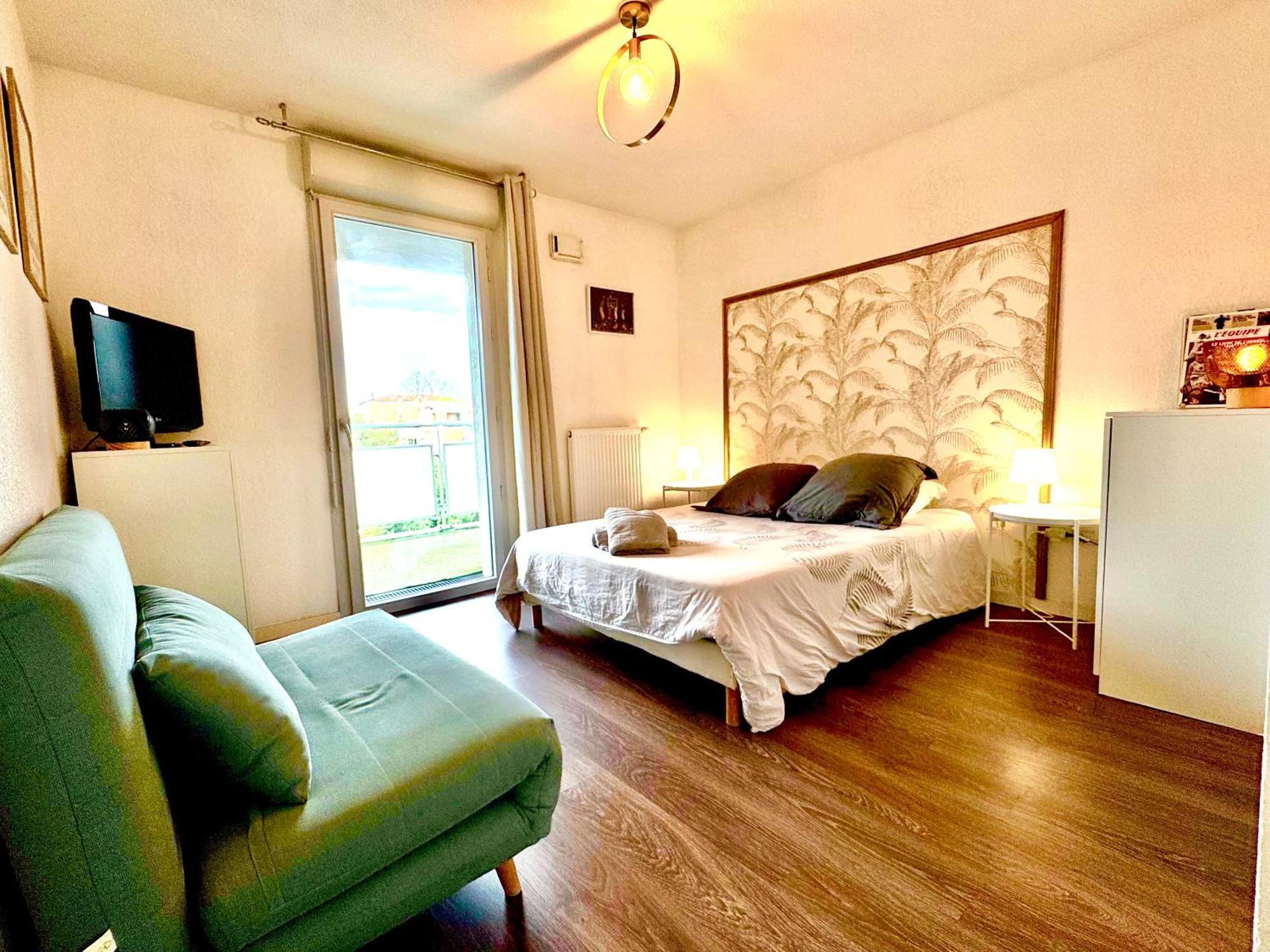 Bel Appartement T3 De 60M2 Avec Parking, Terrasse, Proche Du Metro Et Du Periph Toulouse Bagian luar foto